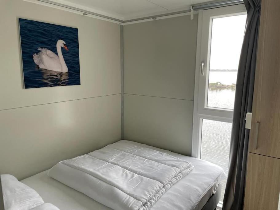 Houseboot Kingfisher, Lake View Biddinghuizen Exterior foto
